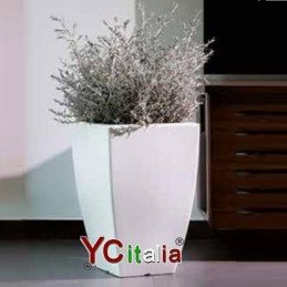 Vaso quadrato per fiori H 5093,03 €93,03 €Vasi per fiori F.A.R.H. Snc Di Bottacin Antonio & C