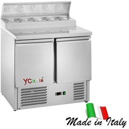 Saladette 2 ante con vetro curvo819,45 €910,50 €Saladette refrigerate a 2 porteF.A.R.H. Snc Di Bottacin Antonio & C