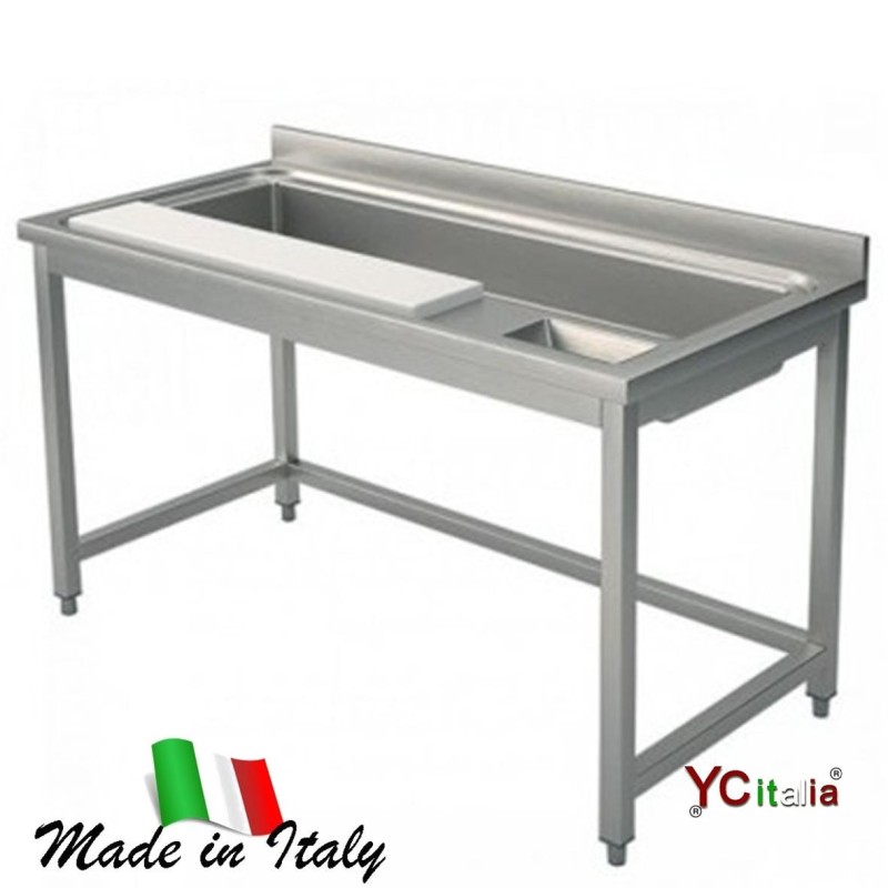 Tavolo preparazione verdure con tagliere1.007,00 €1.007,00 €Tavolo per preparazione pesce verdure carneF.A.R.H. Snc Di Bottacin Antonio & C