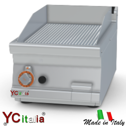 Fry-top liscio a gas d'appoggio 800 x 7002.170,00 €2.170,00 €fry top a gas da appoggio profondita 70 cmF.A.R.H. Snc Di Bottacin Antonio & C