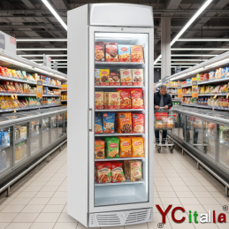 A. 无玻璃门的阿塞拜疆 2005年6月6日 山