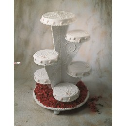 240,00 €F.A.R.H. Snc Di Bottacin Antonio & CManhattan cake standLevez des gâteaux en plastique