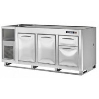 Kühlschränke mit unterschiedlichen Größen und verfügbar